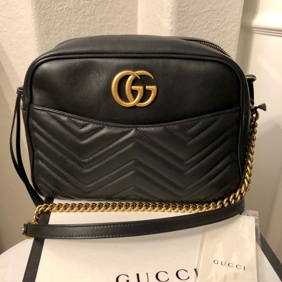 Gucci Handbags - Gucci GG Marmont medium matelassé shoulder larger camera bag NEW